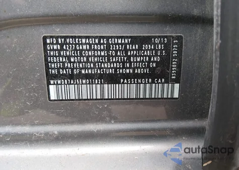 2014 Volkswagen Golf 2.5L z USA, uszkodzony, nr VIN WVWDB7AJ5EW011821